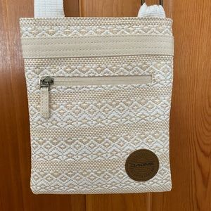 Dakine crossbody bag
